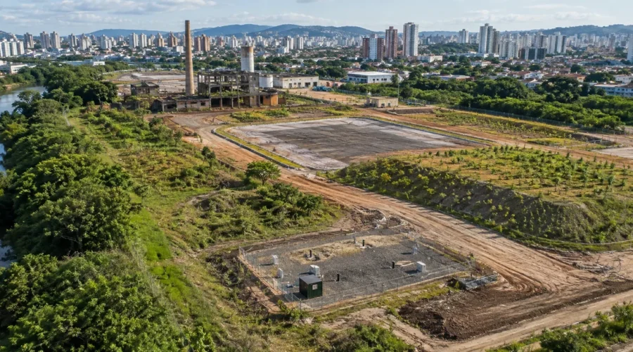 Antiga área industrial em processo de recuperação ambiental